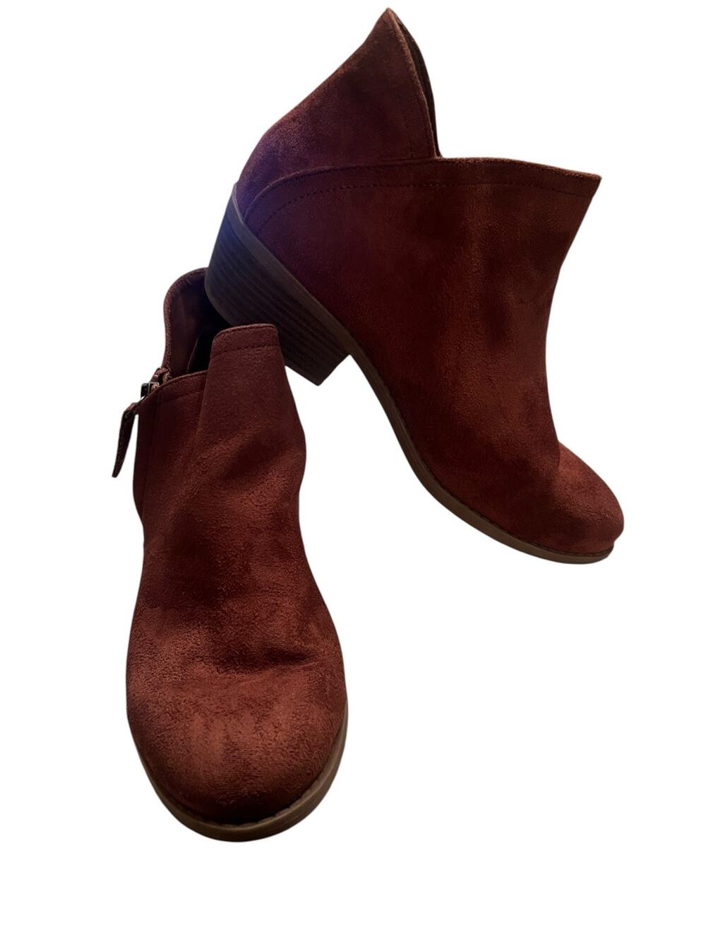 SO Women's 8M Brown Memory Foam Faux-Suede Block Heel Comfort Ankle Booties
